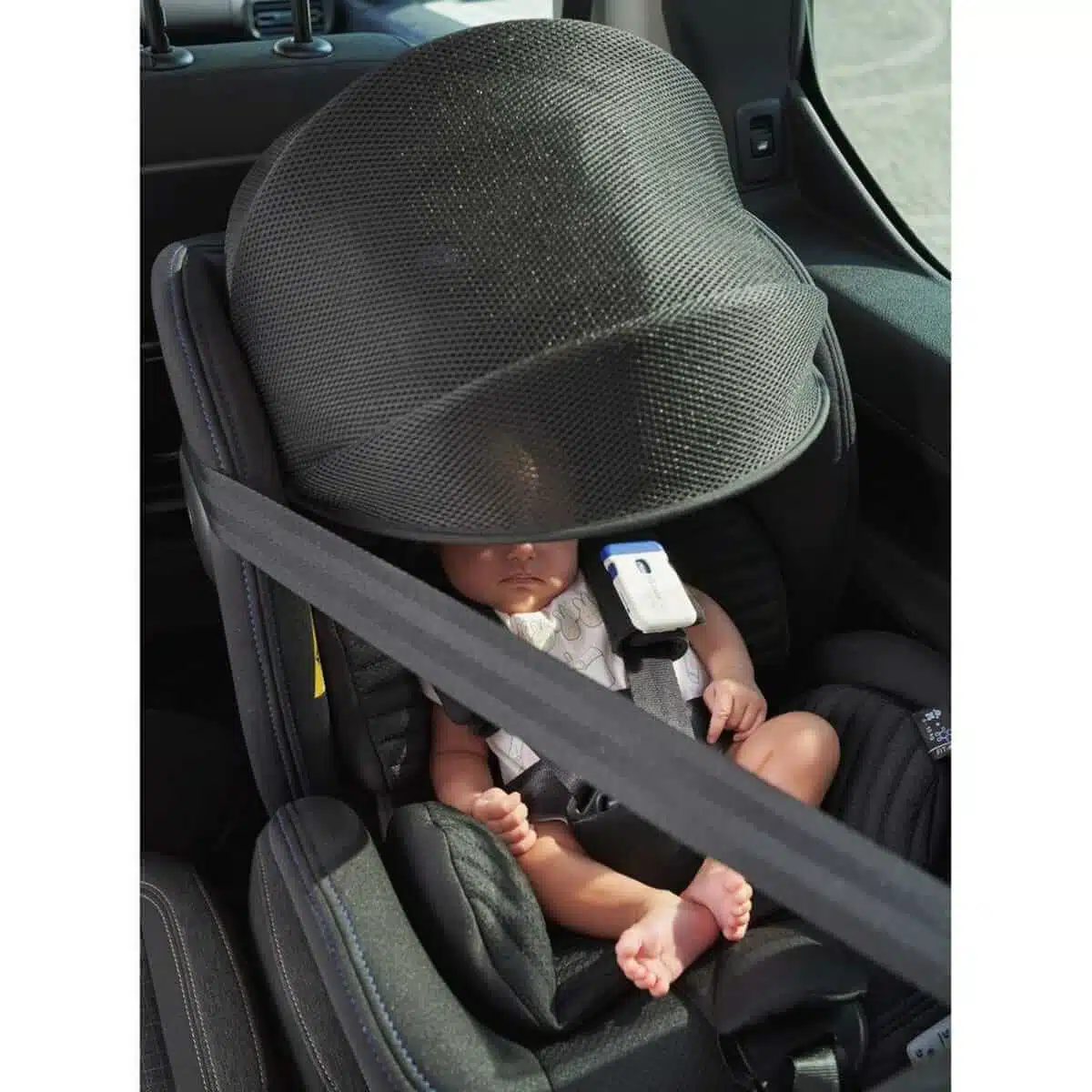 מכשיר למניעת שכחת ילדים ברכב - Bebecare Easy Tech מבית Chicco