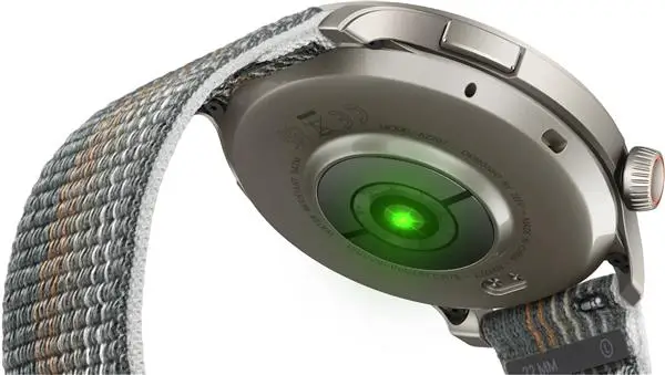 שעון ספורט חכם דגם Balance מבית Amazfit