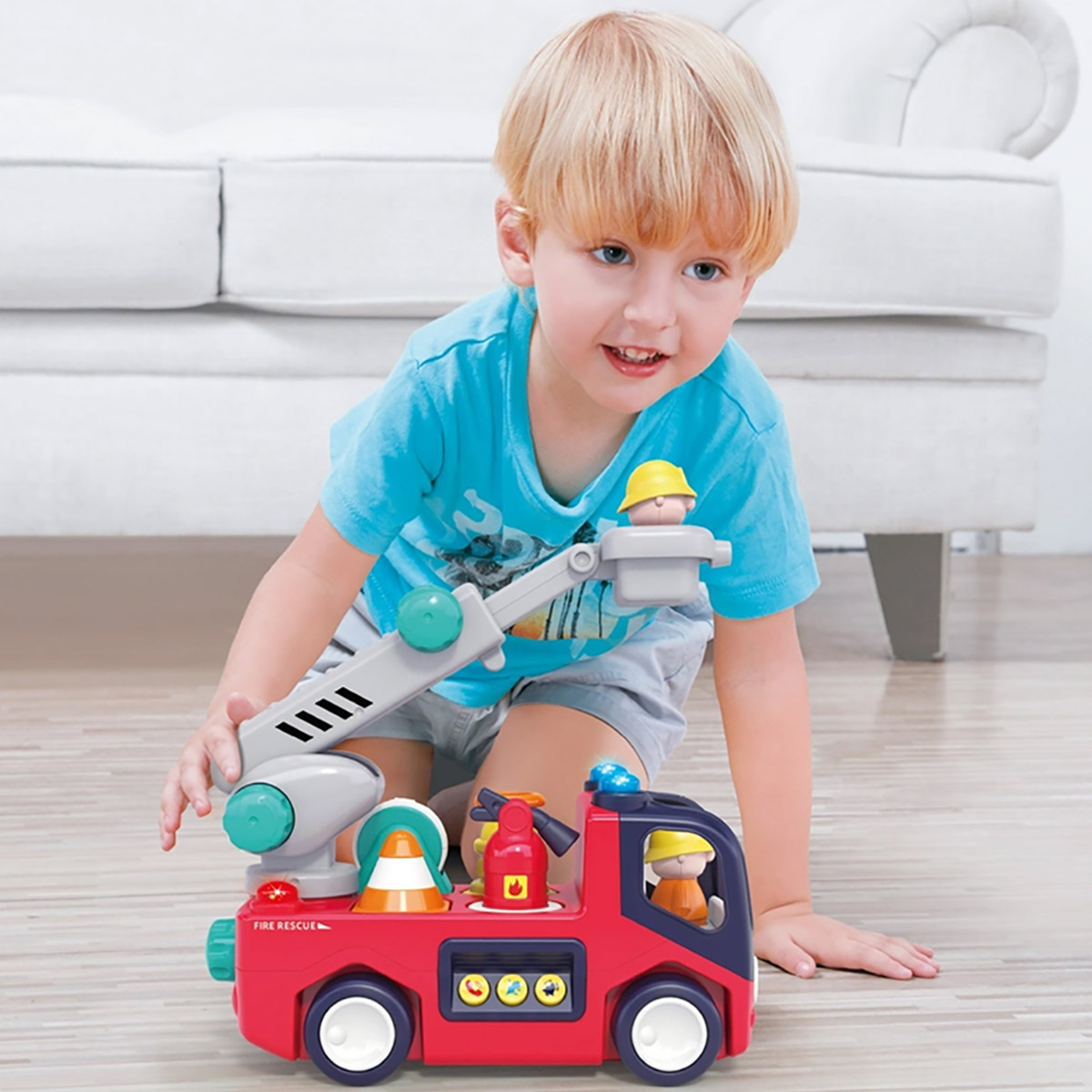 הכבאית הראשונה שלי - Early Learning Fire Engine מבית Hola Toys