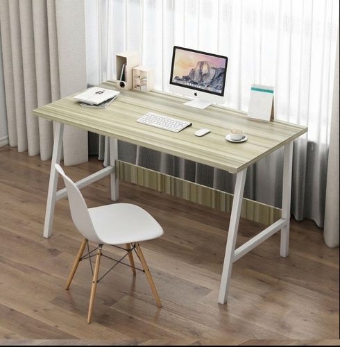 שולחן מחשב דקורטיבי במידות שונות ו-3 גוונים לבחירה דגם רוני מבית Ramos