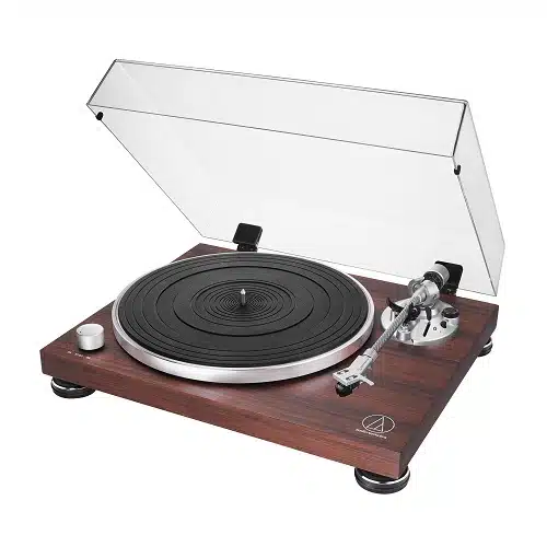 פטיפון BT חגורה ידנית דגם AT-LPW50BTRW מבית Audio Technica