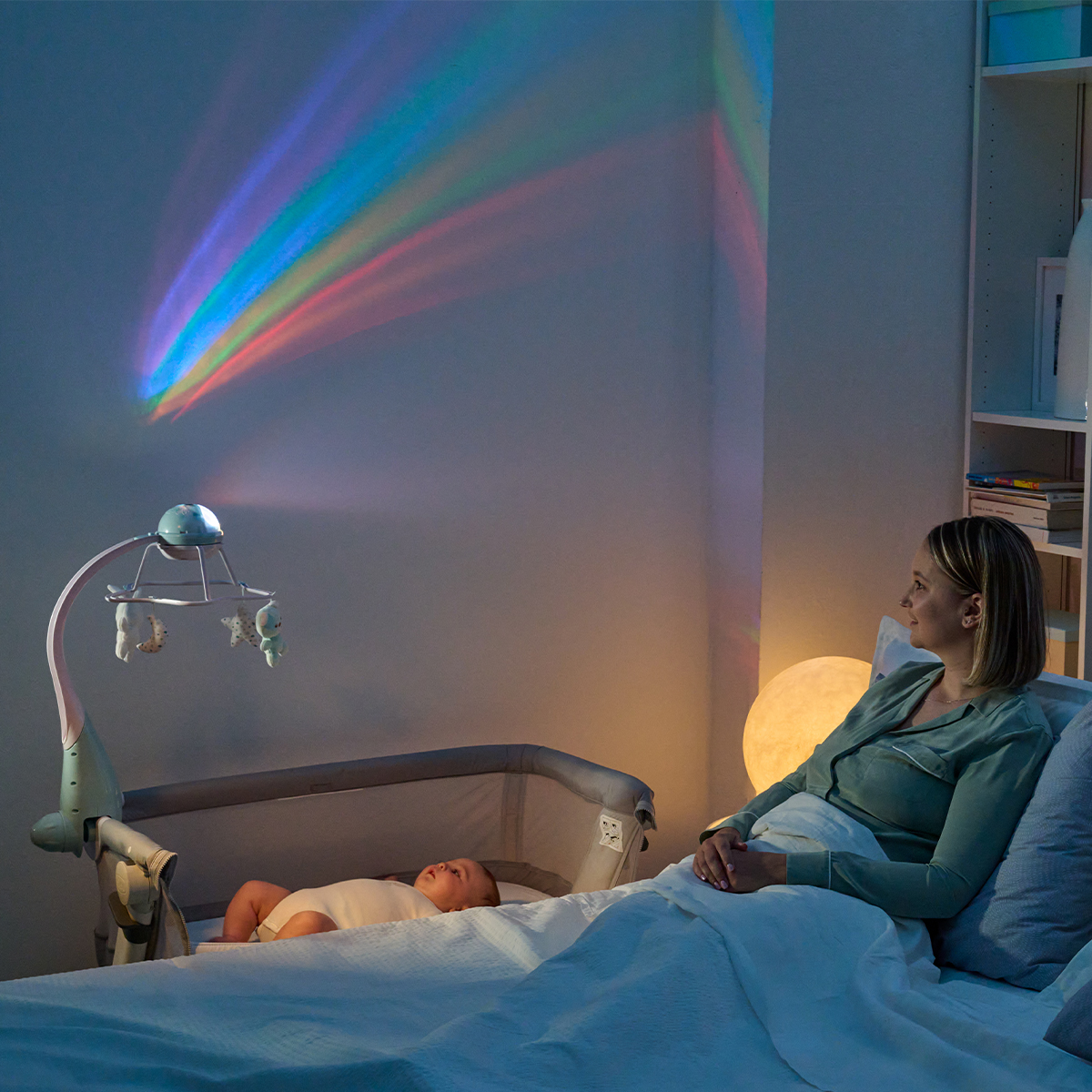 מובייל קשת בענן - Rainbow Cot Mobile מבית Chicco