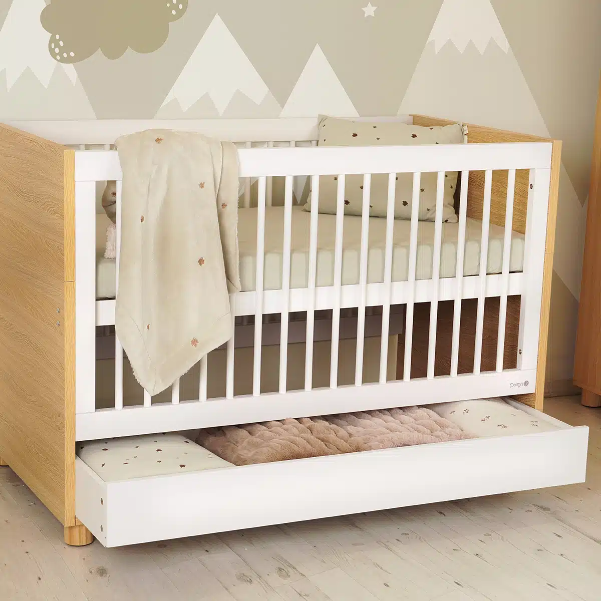 מיטת תינוק קורי - Corry Baby Bed 130x70 מבית Dainy's
