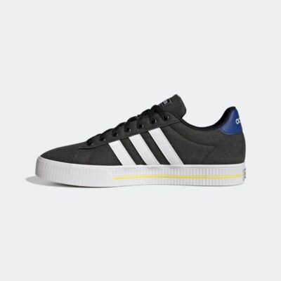 נעלי אופנה לגברים דגם DAILY 3.0 מבית ADIDAS