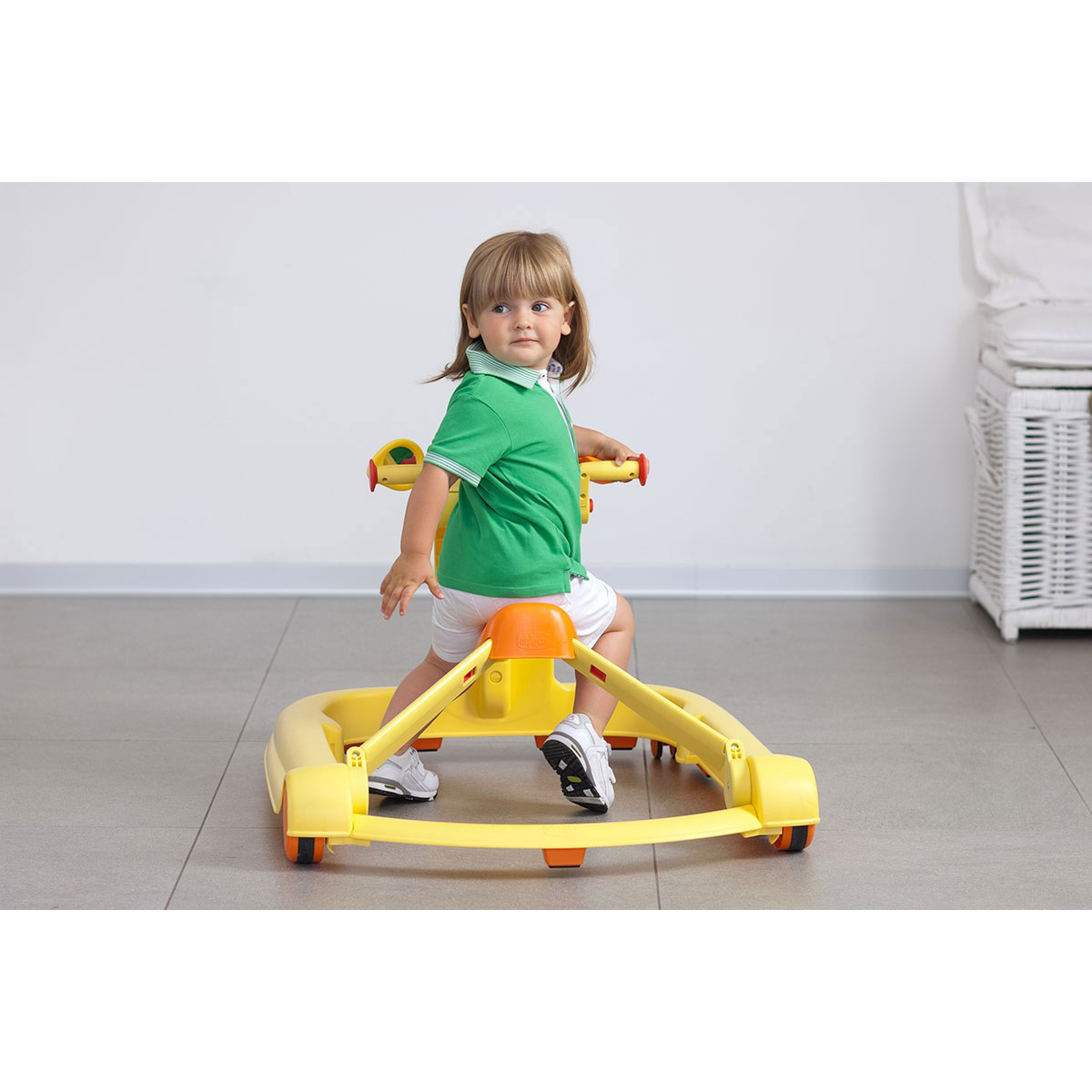 הליכון רייד און 1-2-3 - Ride On 1-2-3 מבית Chicco