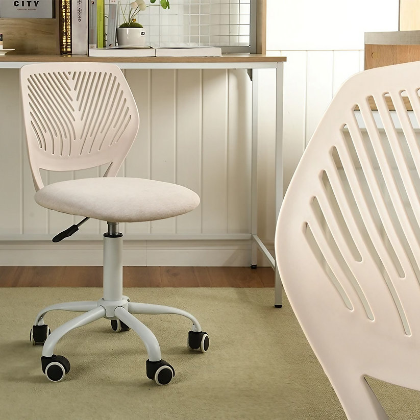 כיסא תלמיד דגם קרניישן מבית HOMAX