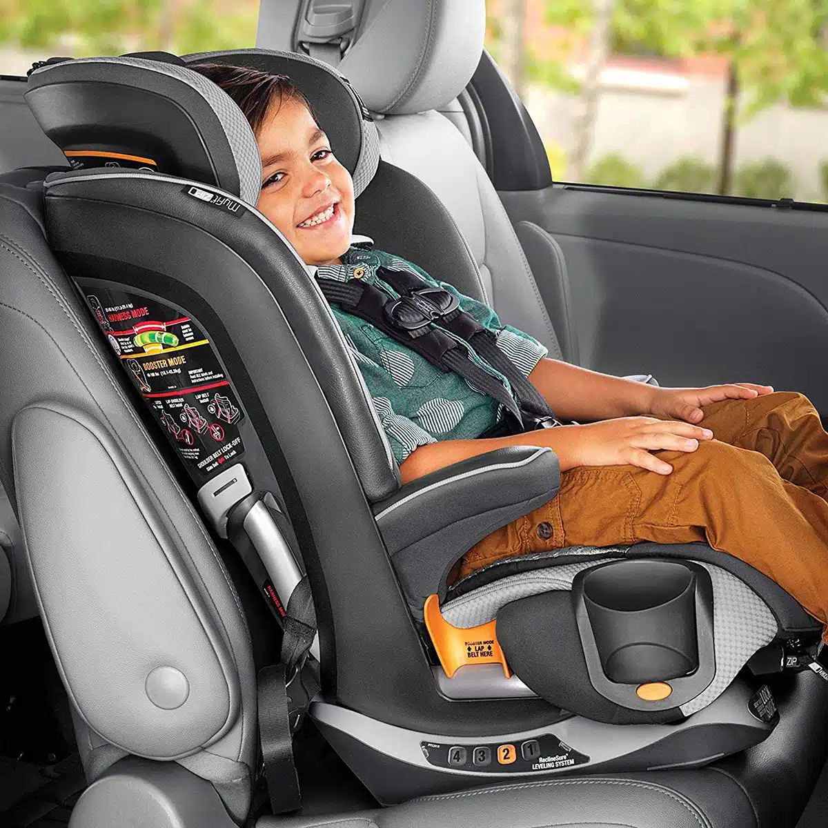 כיסא בטיחות מיי פיט זיפ אייר - MyFit™ Zip Air מבית Chicco