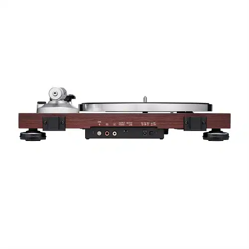 פטיפון BT חגורה ידנית דגם AT-LPW50BTRW מבית Audio Technica