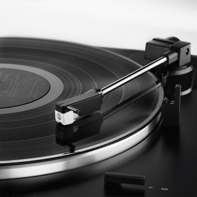 פטיפון אוטומטי עם USB דגם AT-LP60XUSB מבית Audio Technica