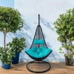 גוף שחור-כריות טורקיז