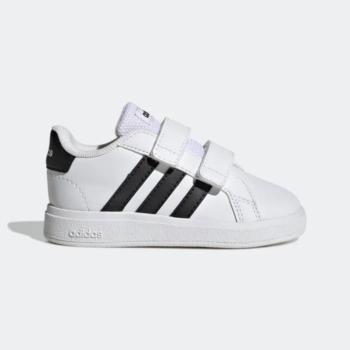 נעלי אופנה לתינוקות בצבע לבן/שחור דגם GRAND COURT מבית ADIDAS