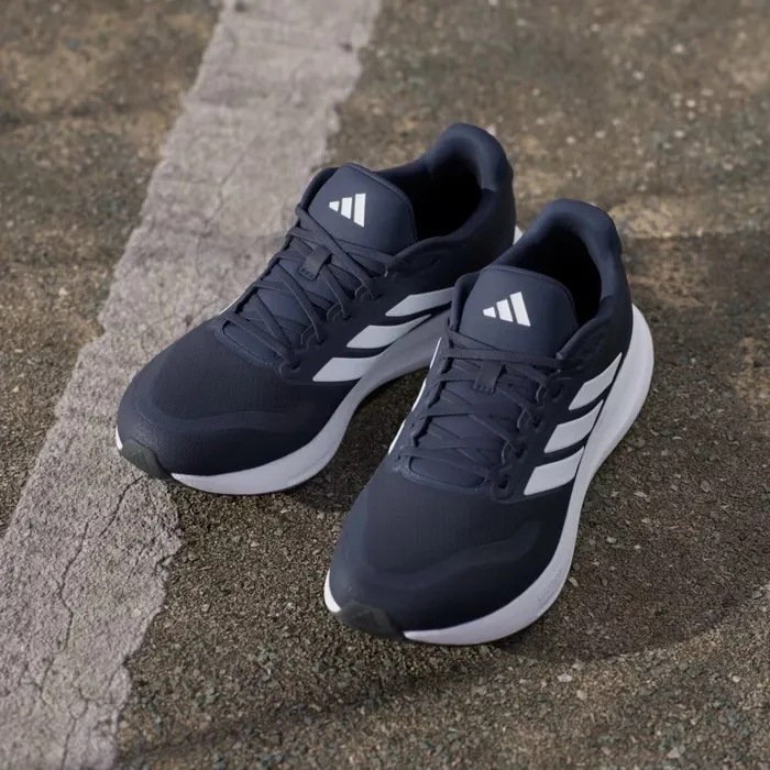 נעלי ספורט לגברים דגם Runfalcon 5 Run מבית Adidas
