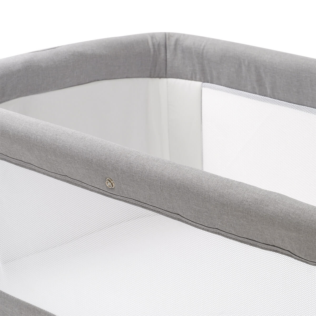 עריסה לתינוק דאלאס מסגרת דמוי עץ – Dallas Baby Crib מבית Twigy