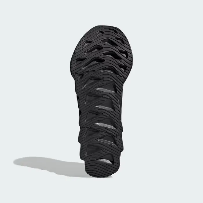 נעלי ספורט לגברים דגם Switch Fwd M מבית Adidas