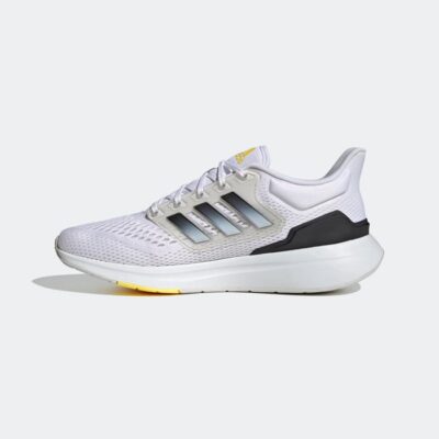 נעלי ריצה לבוגרים בצבע לבן דגם EQ21 RUN מבית ADIDAS