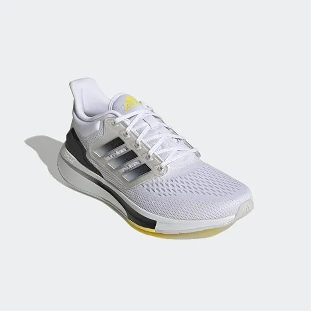 נעלי ספורט לגברים דגם EQ21 RUN מבית Adidas