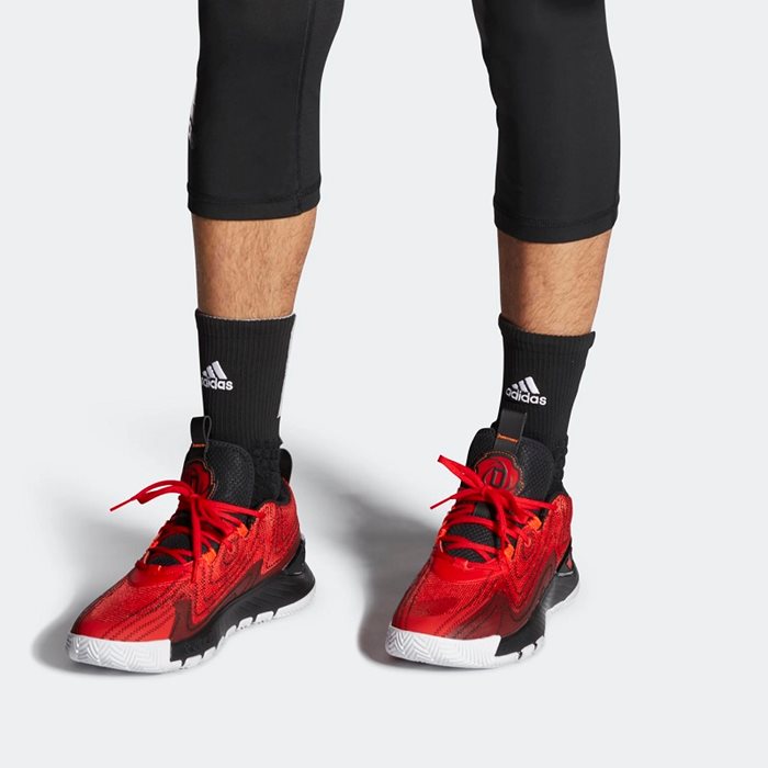 נעלי כדורסל מקצועיות דגם D ROSE SON OF CHI 2.0 מבית ADIDAS