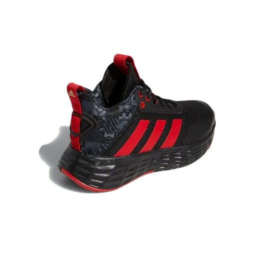 נעלי כדורסל לילדים ונוער דגם Own The Game 2.0 מבית ADIDAS