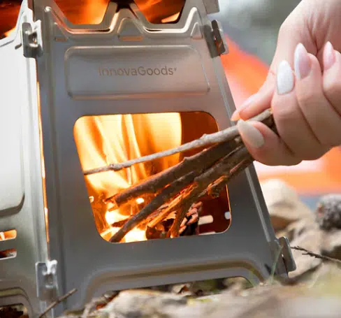 כירת קמפינג ניידת מתקפלת דגם V0103482 מבית InnovaGoods כירת קמפינג ניידת מתקפלת דגם V0103482 מבית InnovaGoods