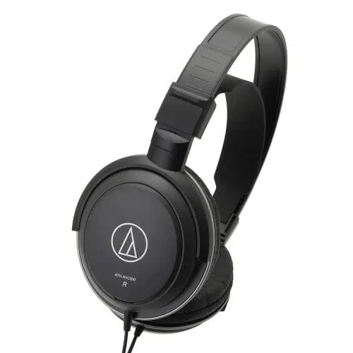 אוזניות דינמיות עם גב סגור דגם ATH-AVC 200 מבית Audio Technica