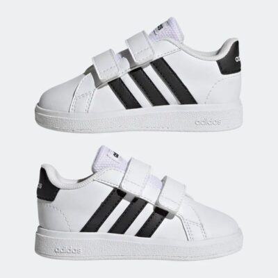 נעלי אופנה לילדים בצבע לבן/שחור דגם 2.0 GRAND COURT מבית ADIDAS