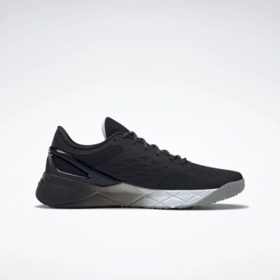 נעלי ריצה לבוגרים בצבע שחור/לבן דגם Nanoflex TR מבית REEBOK
