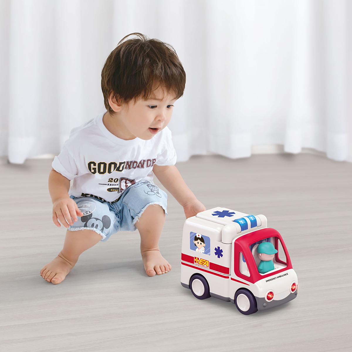אמבולנס צעצוע - Toy Ambulance מבית Hola Toys