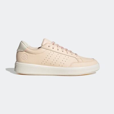 נעלי אופנה לנשים דגם NOVA COURT LIFESTYLE VEGAN מבית ADIDAS