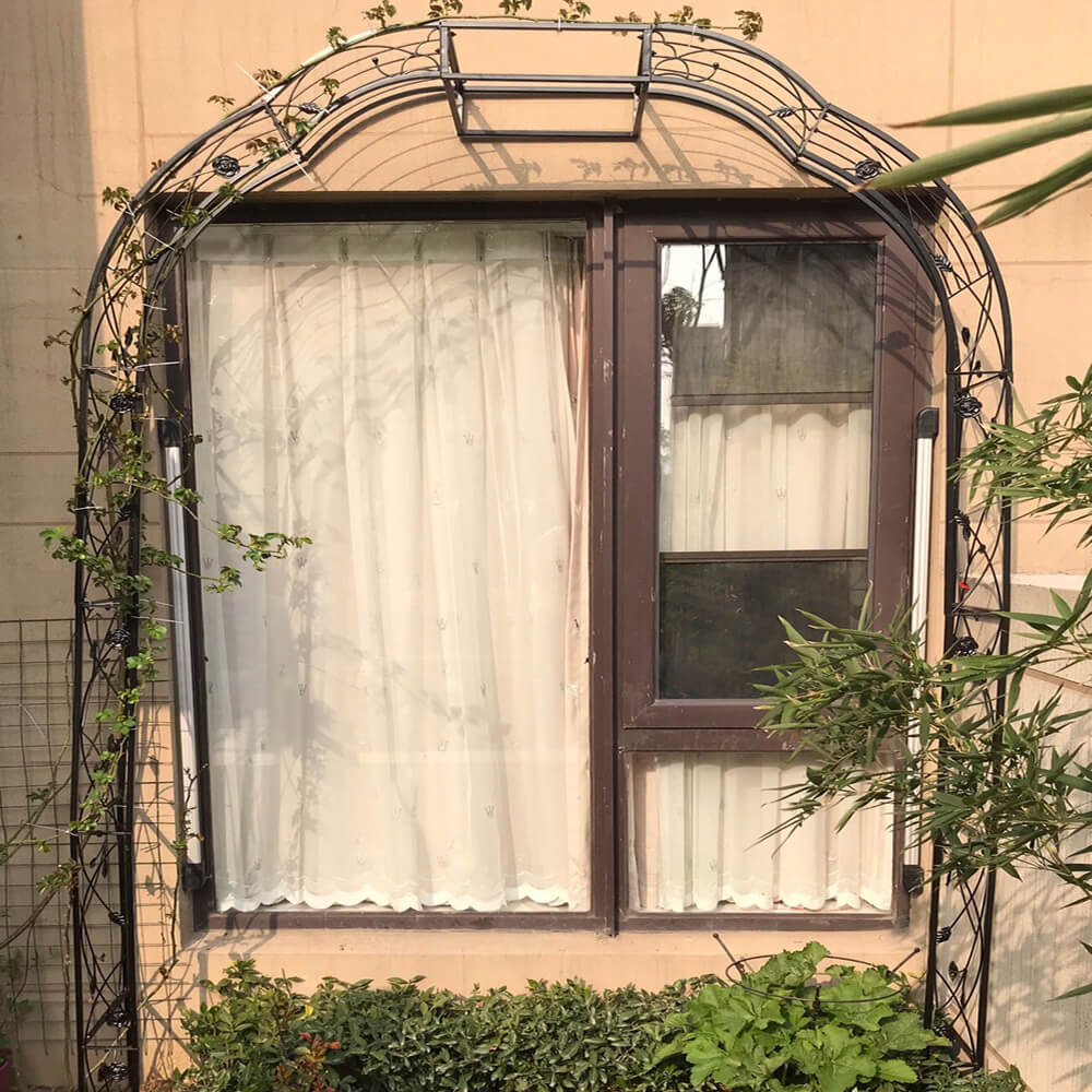 קשת לצמחים מטפסים בגינה – שער כניסה ברוחב 190 ס"מ דגם טויה מבית טיפות טבע