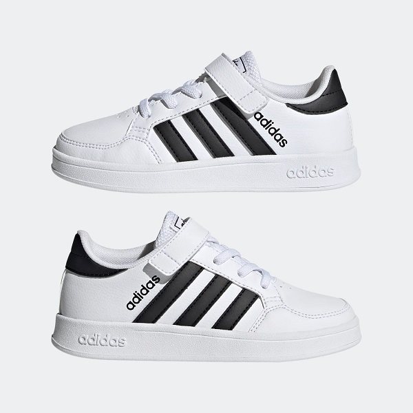 נעלי אופנה לילדים בצבע לבן/שחור דגם BREAKNET SHOES מבית ADIDAS