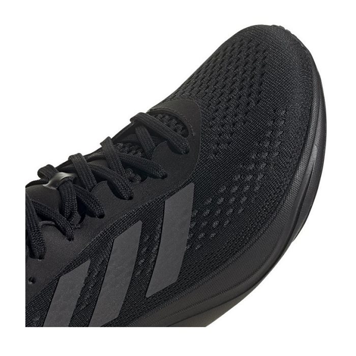 נעלי ריצה לגברים בצבע שחור דגם Ultrabounce מבית ADIDAS