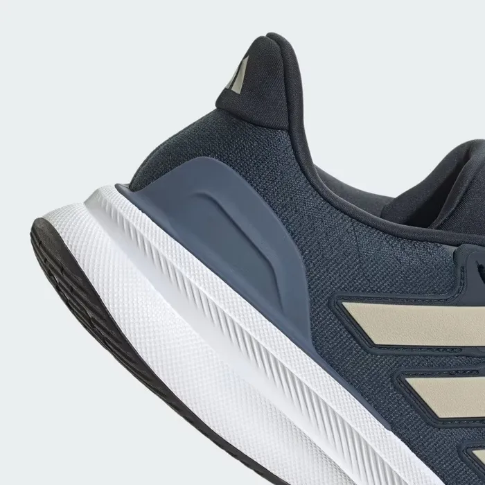 נעלי ספורט לגברים דגם Ultrarun 5 Run מבית Adidas