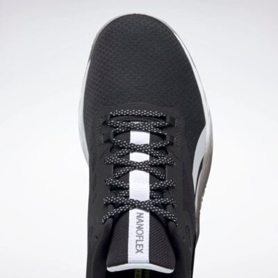 נעלי ריצה לבוגרים בצבע שחור/לבן דגם Nanoflex TR מבית REEBOK