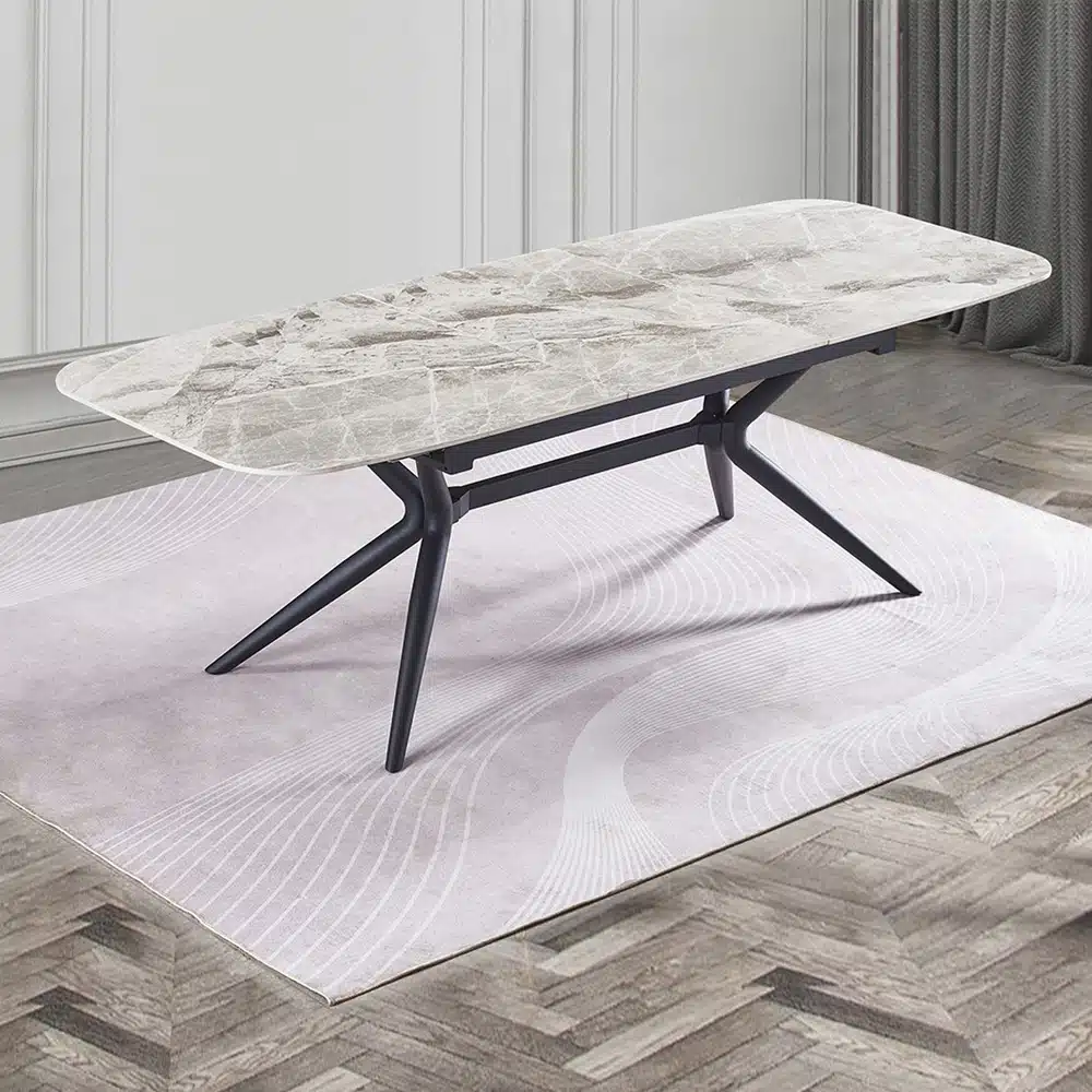 שולחן אוכל אבן קרמית נפתח 1.8–2.4 מטר דגם חץ מבית HOME DECOR