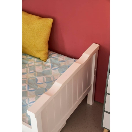 מיטת ילדים מעץ מלא עם מיטת חבר נשלפת ומגירות אחסון כולל מזרנים דגם SUNNY מבית BRADEX