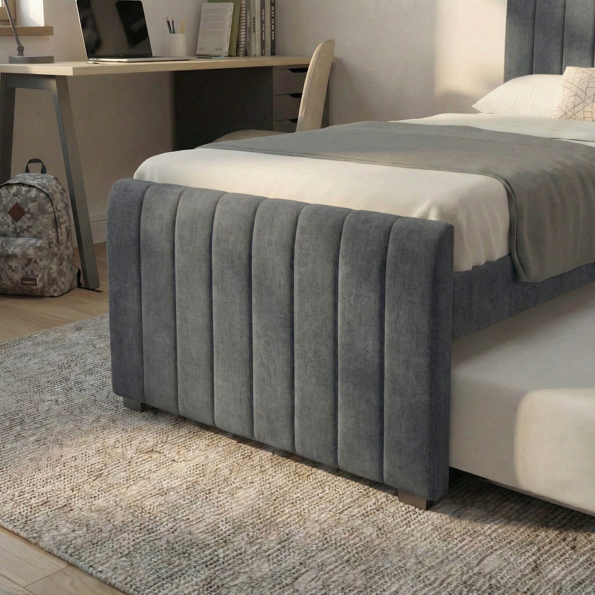 מיטת יחיד 90×190 מרופדת בד רחיץ עם מיטת חבר דגם סנדי מבית HOME DECOR