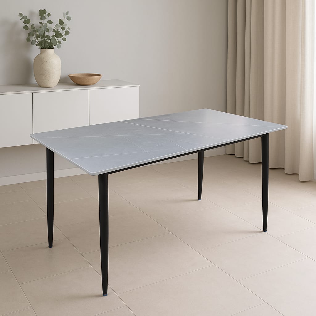 שולחן אוכל פלטת קרמיקה בגוון שיש אפור ורגלי מתכת 120/70 ס"מ דגם אוסלו מבית טודו דיזיין