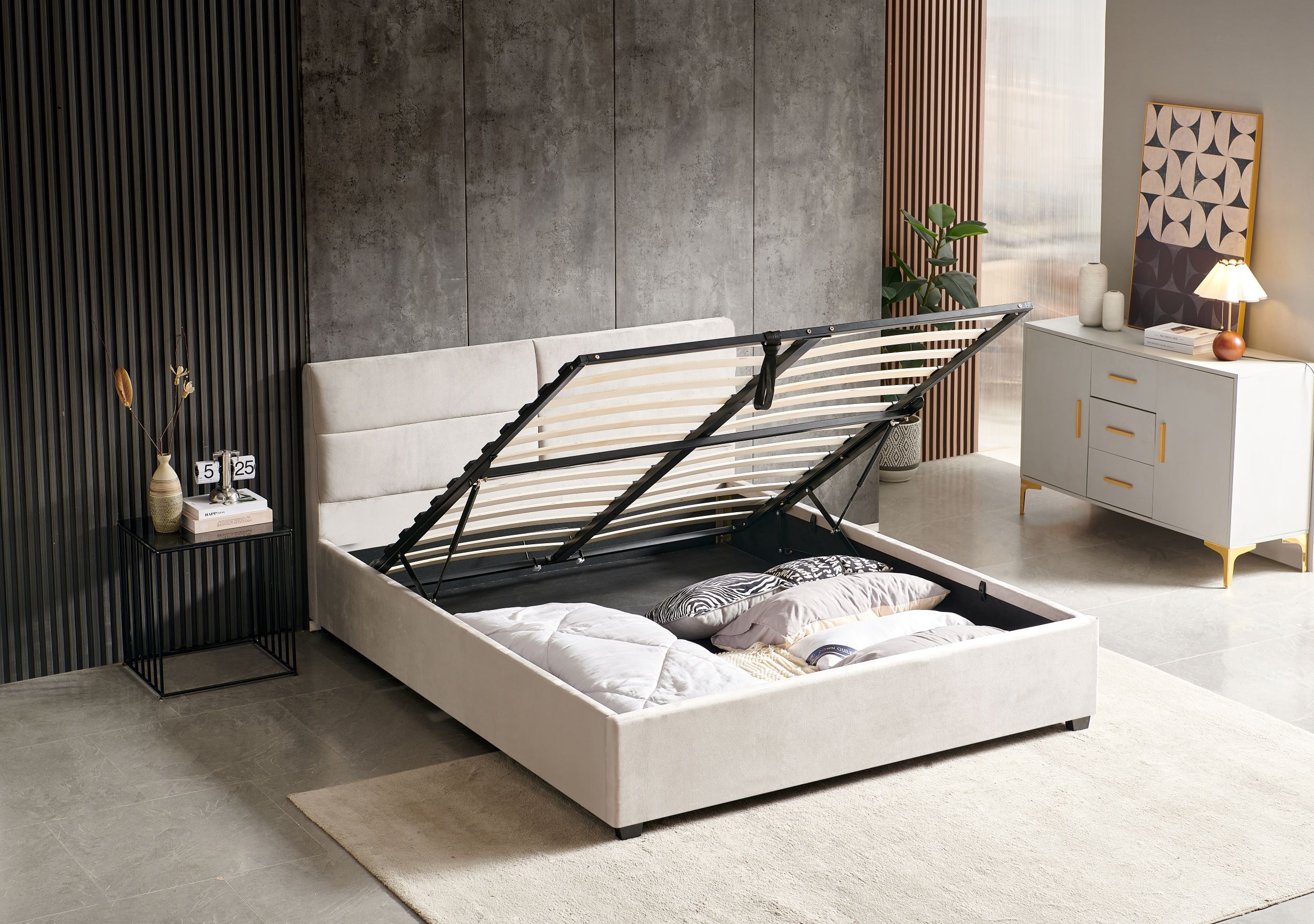 מיטה זוגית עם ארגז אחסון מבד קטיפה דגם קלואי מבית DORI מיטה זוגית עם ארגז אחסון מבד קטיפה דגם קלואי מבית DORI