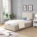 חום בהיר-בז'