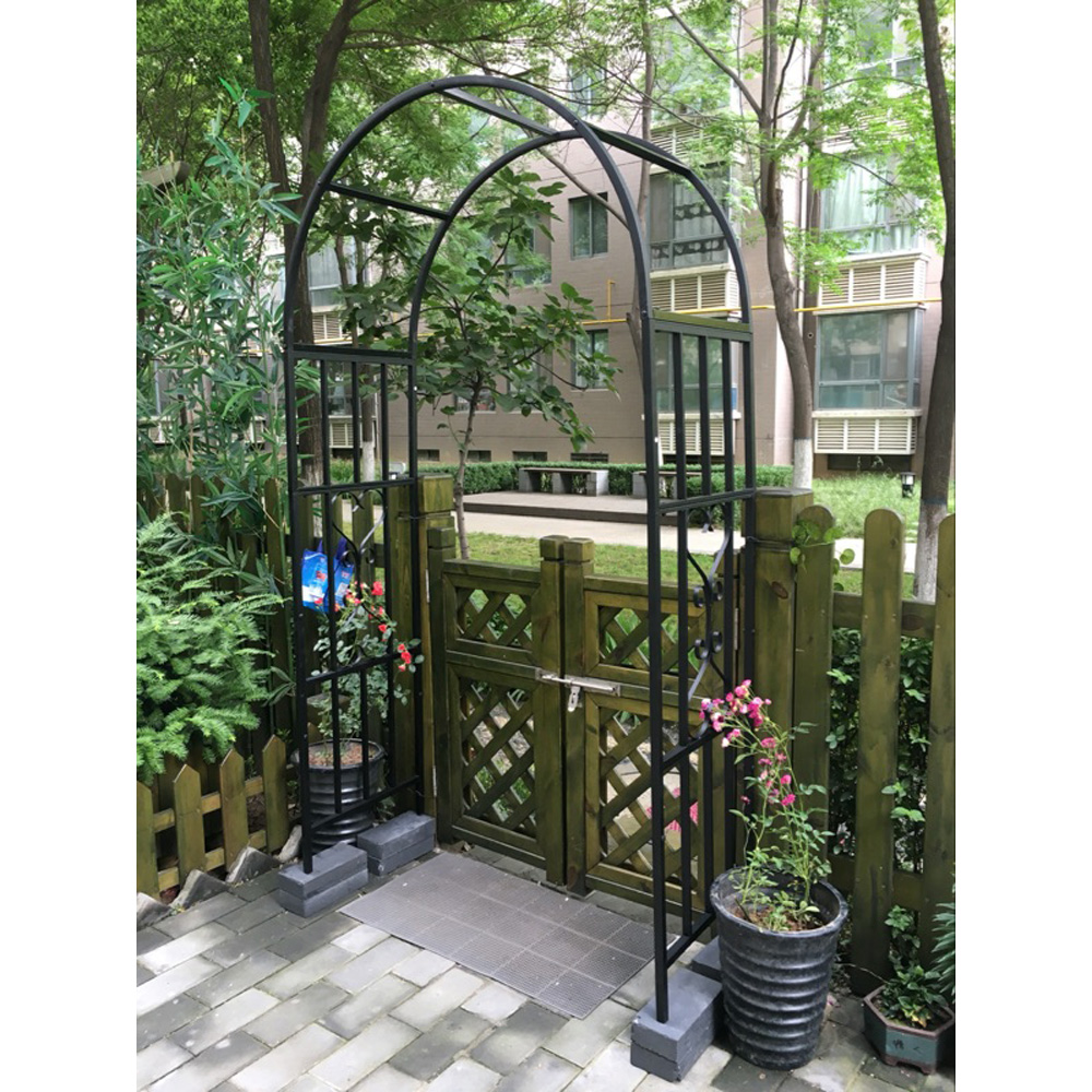 קשת לצמחים מטפסים בגינה – שער כניסה ממתכת ברוחב 114 ס"מ דגם פטל מבית טיפות טבע