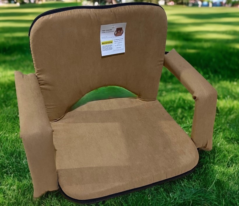 מושב קמפינג מתקפל דגם BS188 מבית PLAYA