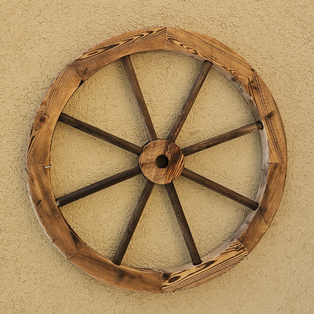 זוג גלגלי נוי מעץ בקוטר 60 ס"מ לעיצוב הגינה דגם C-WHITE-1001 מבית טיפות טבע