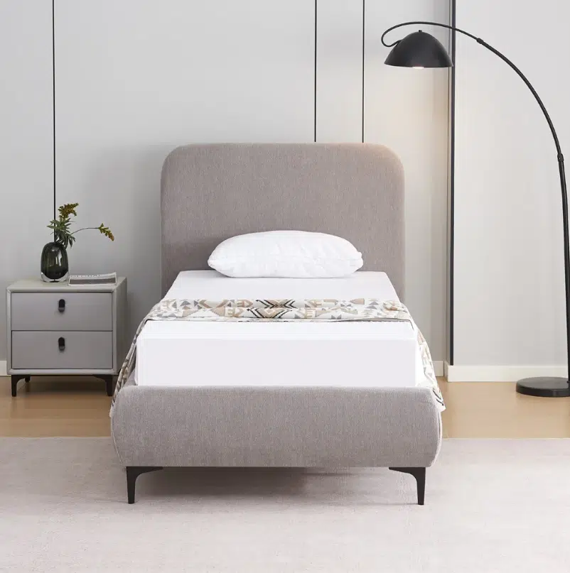 מיטת יחיד מעוצבת מרופדת דגם קורין מבית HOME DECOR מיטת יחיד מעוצבת מרופדת דגם קורין מבית HOME DECOR