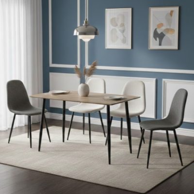 פינת אוכל קומפקטית LEWIS שולחן ו־4 כיסאות מרופדים מבית BRADEX