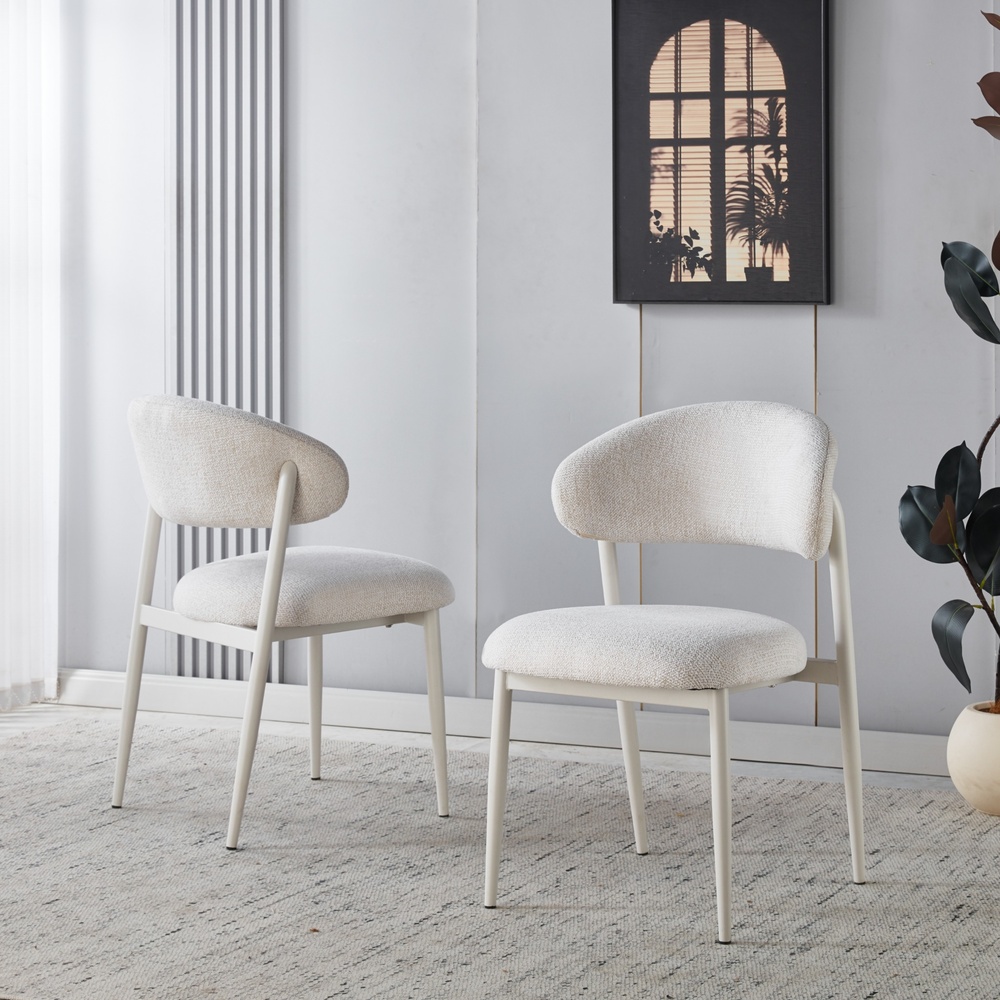 זוג כיסאות מרופדים לפינת אוכל עם רגלי ברזל לבנות דגם פורת מבית HOME DECOR