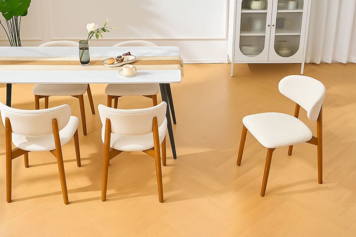 זוג כיסאות לפינת אוכל מעץ מלא דגם סיאטל מבית RAMOS