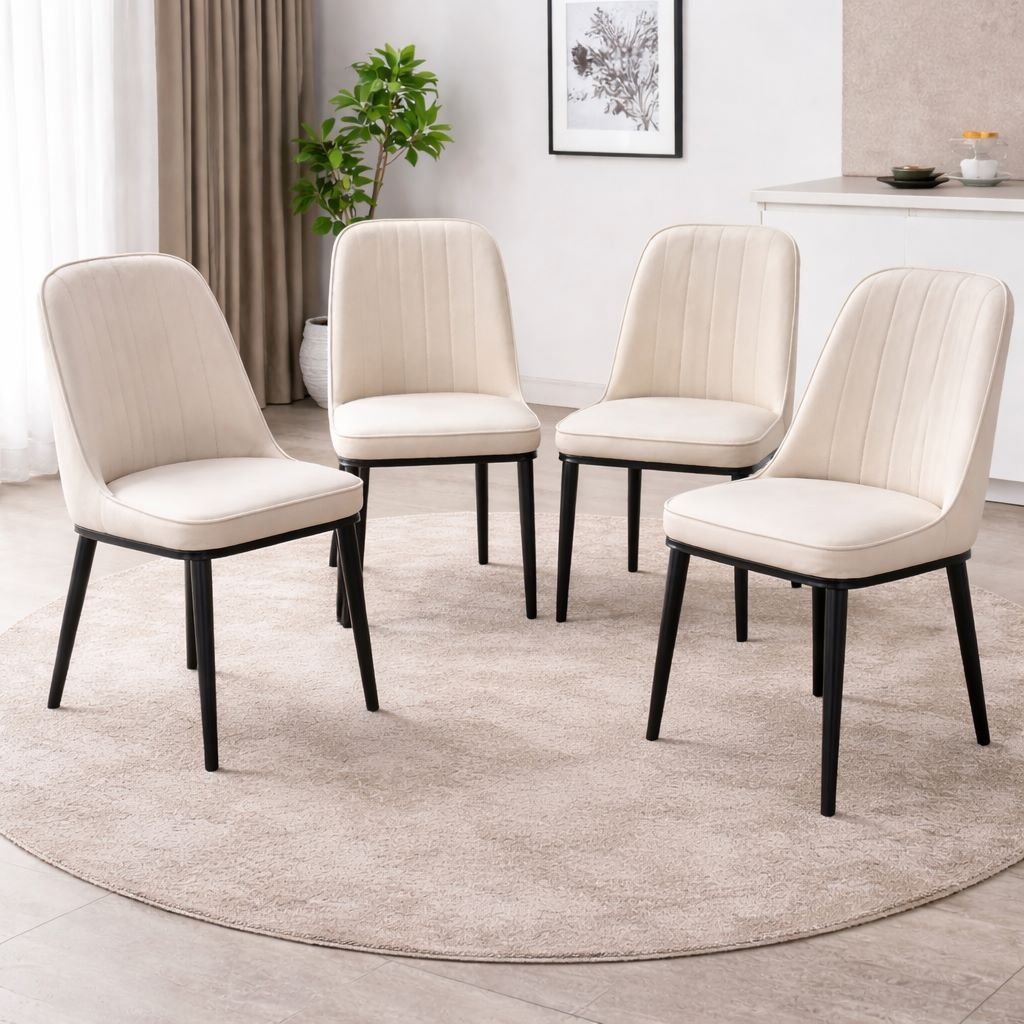 רביעיית כיסאות אוכל מרופדים דגם מונקו מבית Tudo Design