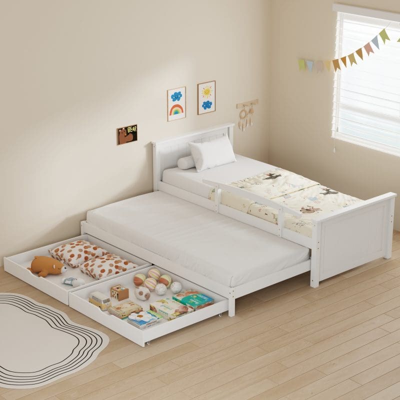מיטת ילדים מעץ מלא עם מיטת חבר ומגירות דגם סמיילי מבית DORI