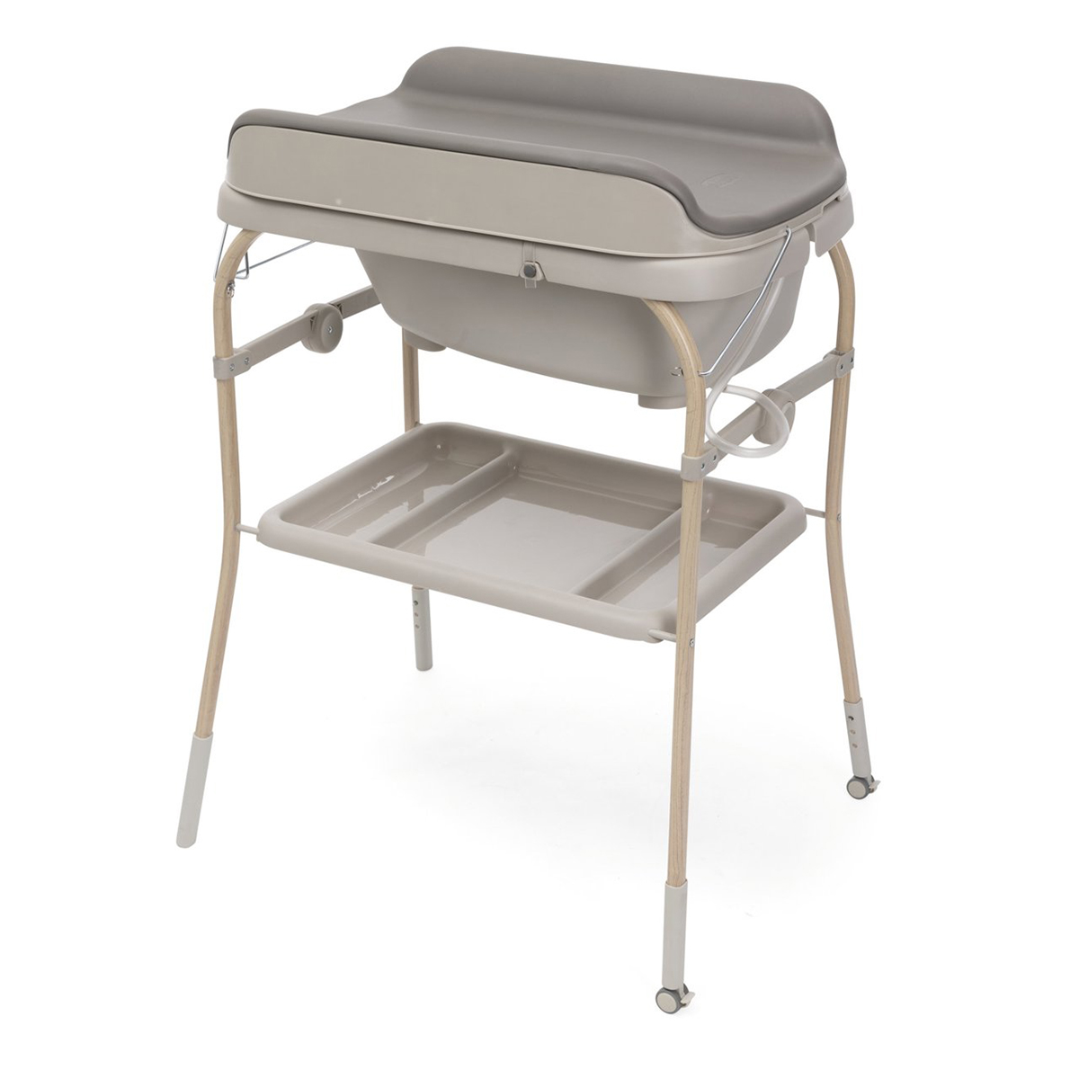 אמבטיה עם משטח החתלה מתקפל דגם Soft Bubble מבית Chicco