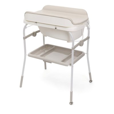 אמבטיה עם משטח החתלה מתקפל דגם Soft Bubble מבית Chicco